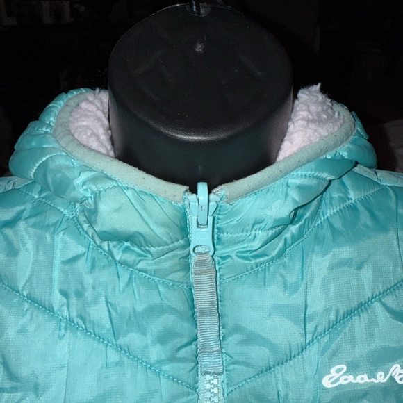 Eddie Bauer Reversible Winter Jacket - Picture 3 of 11